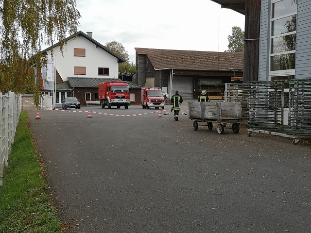 Löschgruppe Voßwinkel  frischt bei Übungsnachmittag ihre Fähigkeiten auf